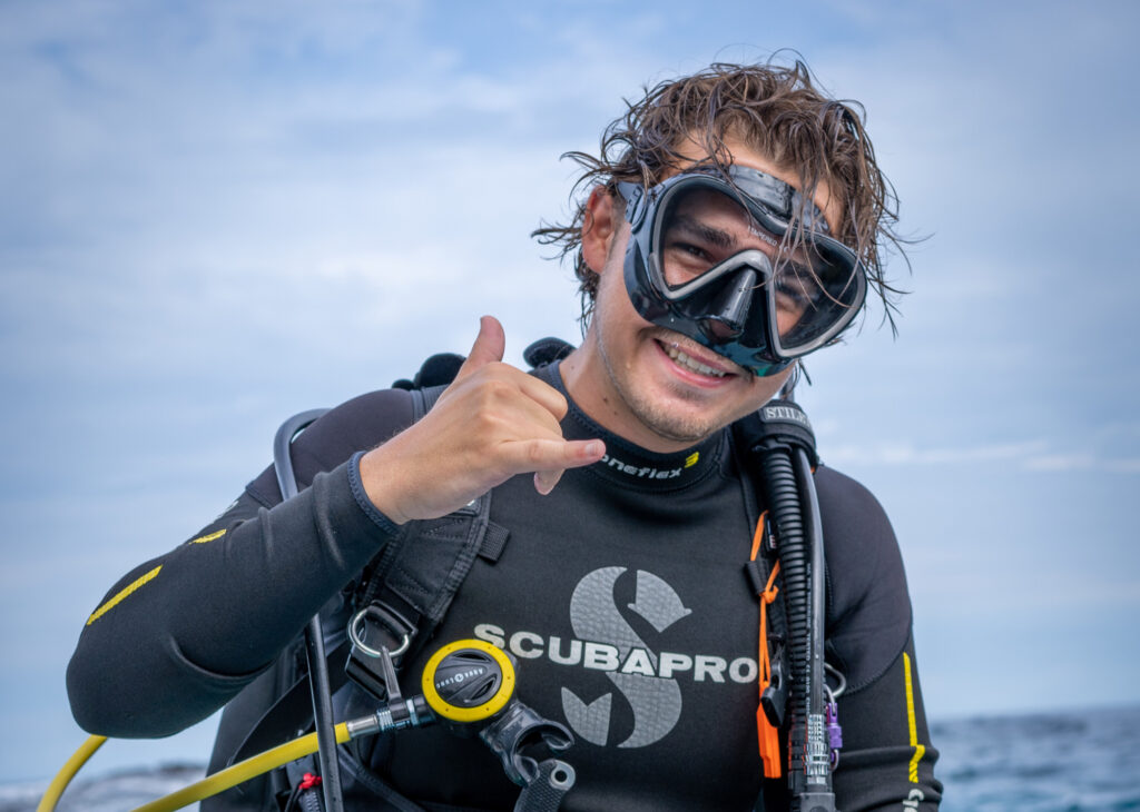 593196_56492495b1ec45fbb09e49b1ad32d4df~mv2